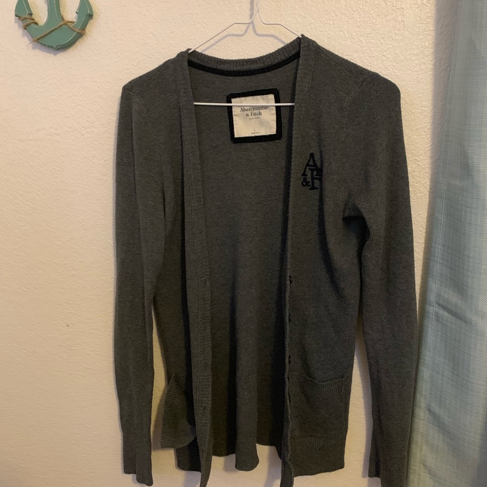 ❤️5for$30❤️ A&F long sweater 🖤